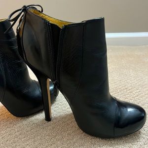 Dolce Vita Black Booties-Size 9